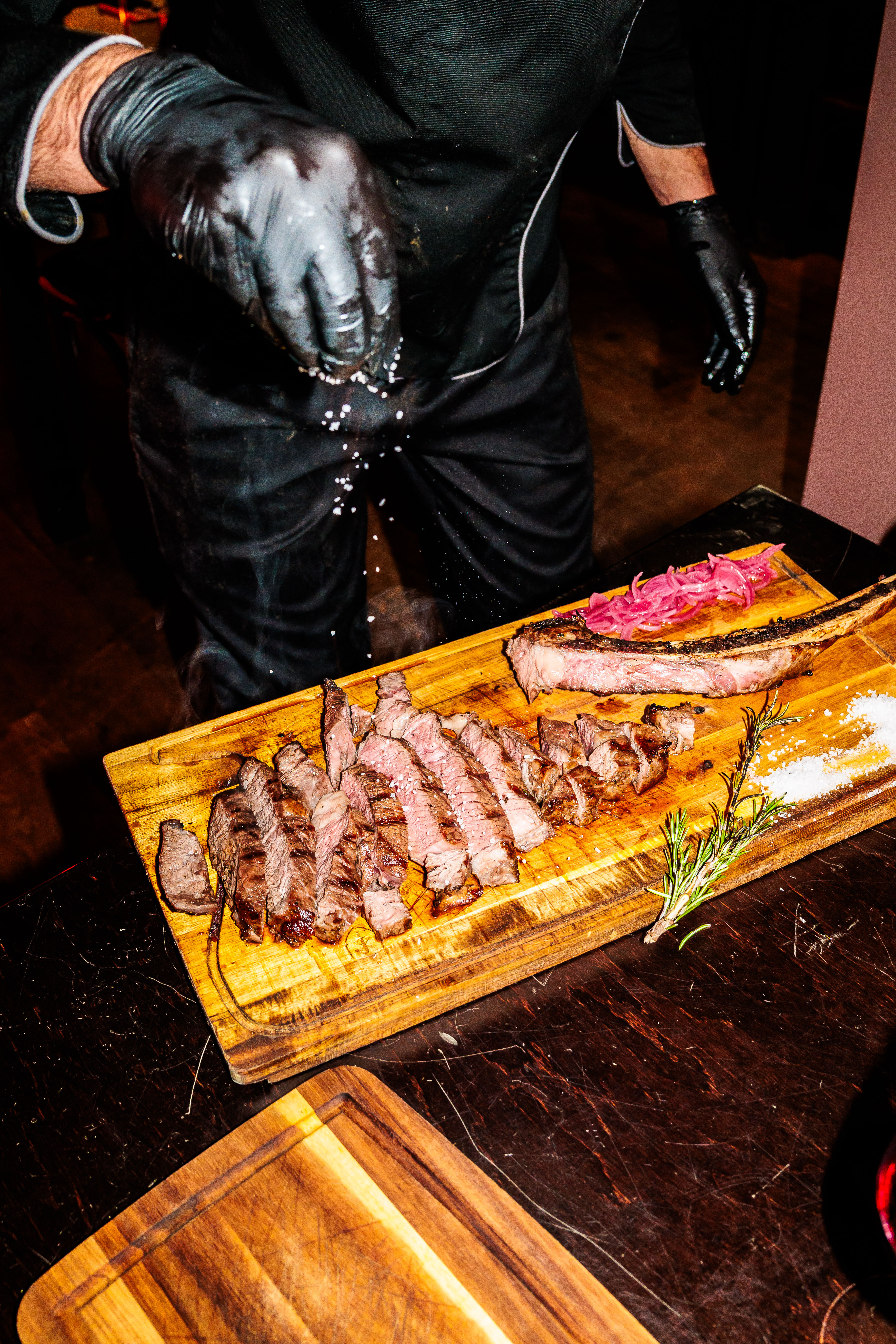 Perfect gegrilde steaks bij Het Mes